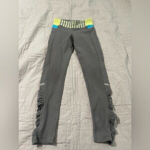 Ivivva Size  6 Leggings Gray Blue Green Rusched Legs